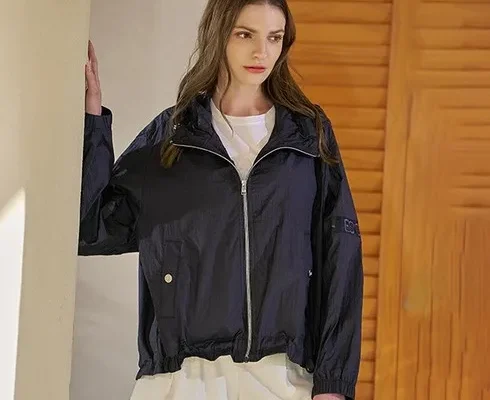 어머 이건 사야해!! 24SS 최신상 트렌디한 디자인의 썸머 슬리브리스 재킷 모르간 썸머 슬리브리스 재킷 지금 구매하세요